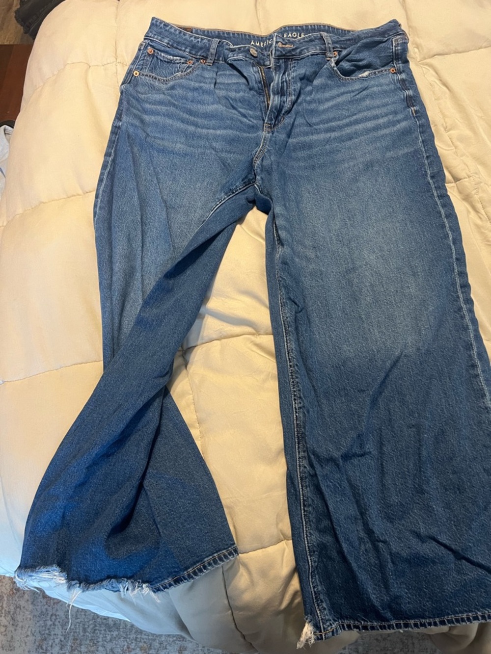 American Eagle Outfitters Medium Blue Wide-Leg Jeans